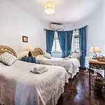 Toriba Villa
